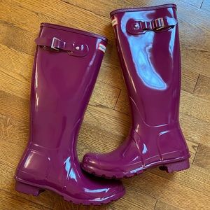 Hunter Rain boot Violet Original Tall Gloss size 7